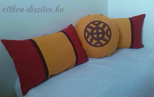 kelta keresztes_díszpárna